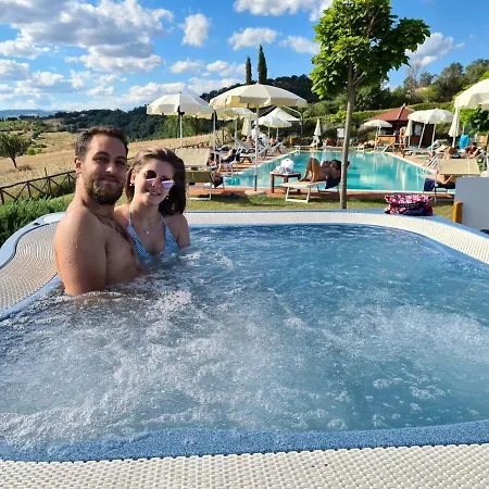 Tuscany Apartmán *